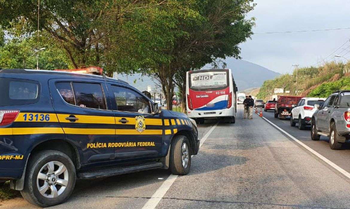 Feriadão da Independência registra 37 acidentes, 43 feridos e três mortes nas rodovias de Pernambuco