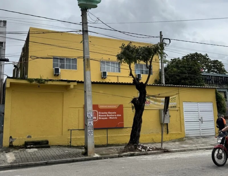 Creche contratada pela gestão do PSB no Recife é alvo de denúncias de maus tratos, insalubridade e falta de pessoal